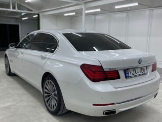 BMW 7 Series foto 4