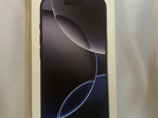 iPhone 16 pro black titanium 256g foto 1