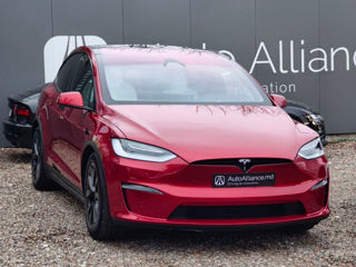 Tesla Model X foto 3