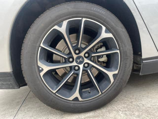 Xpeng P7 фото 16