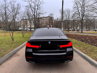 BMW 5 Series foto 5