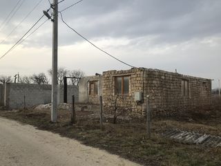 Urgent/ Срочно! Casa nefinisata/ in reconstructie s.Pirita (4 km de la Vadul lui Voda) foto 2