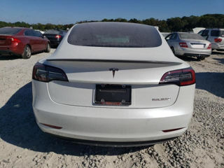 Tesla Model 3 foto 5