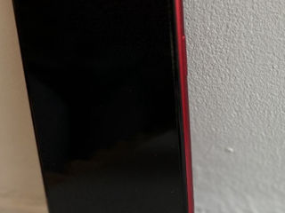 iPhone 11 RED foto 2
