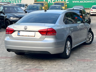 Volkswagen Passat foto 4