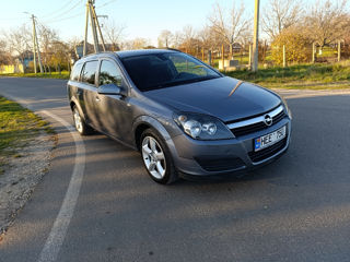 Opel Astra foto 2