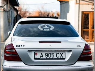 Mercedes E-Class foto 6