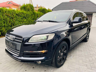 Audi Q7 foto 7