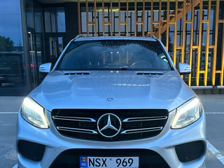 Mercedes GLE foto 1