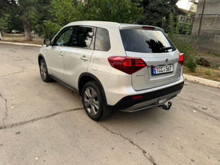 Suzuki Vitara foto 8