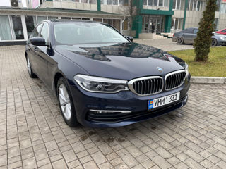 BMW 5 Series foto 3