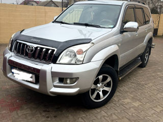 Toyota Land Cruiser Prado foto 4