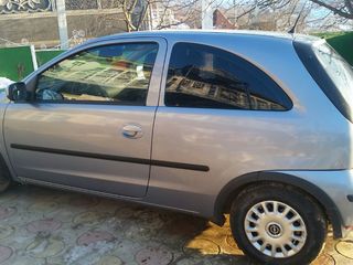 Opel Corsa foto 3