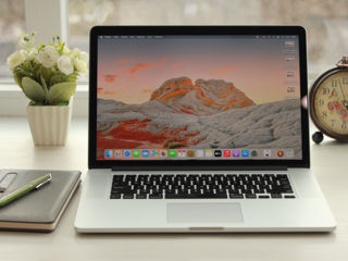 MacBook Pro 15 2015 (Core i7 8x3.4GHz/16Gb Ram/512Gb SSD/15.4" Retina IPS) foto 4