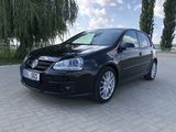 Volkswagen Golf foto 1