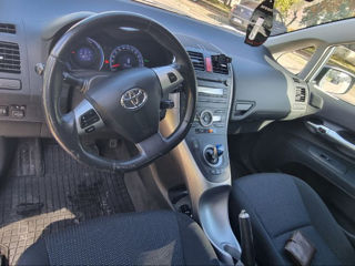 Toyota Auris foto 4