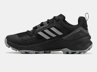 Adidas Terrex Swift R Gore-Tex Black