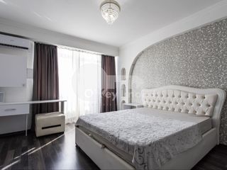 Apartament cu 2 camere, 50 m², Centru, Chișinău foto 3