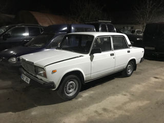 Lada / ВАЗ 2107 foto 4