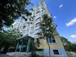 3-х комнатная квартира, 70 м², Чокана, Кишинёв