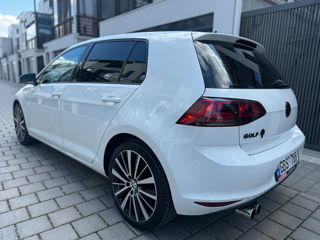 Volkswagen Golf foto 4