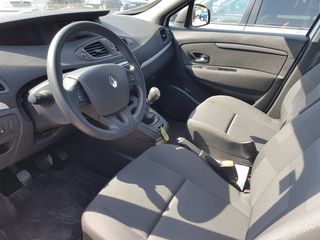 Renault Scenic foto 7