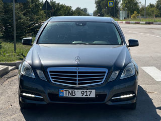 Mercedes E-Class foto 4