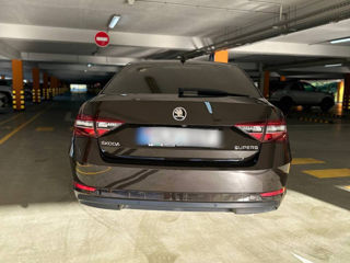 Skoda Superb foto 3