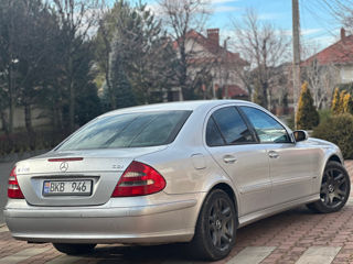 Mercedes E-Class foto 3