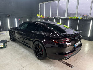 Porsche Panamera foto 5