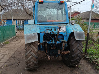 Se vinde Tractor MTZ 80 foto 6