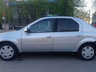 Dacia Logan foto 4