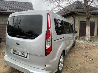 Ford Tourneo Connect foto 4