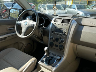 Suzuki Grand Vitara foto 9