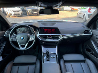 BMW 3 Series foto 8