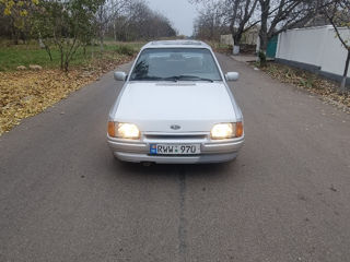 Ford Orion foto 3