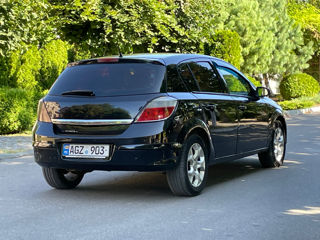 Opel Astra foto 4