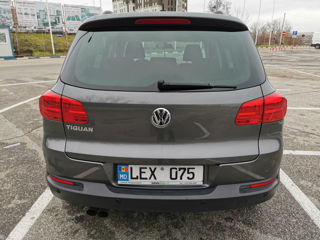 Volkswagen Tiguan foto 6