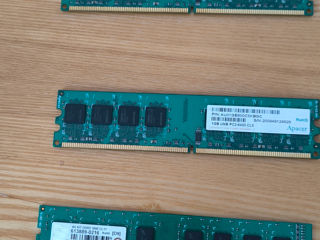 1 GB DDR2- 50 lei , 4 GB DDR2 - 100 lei