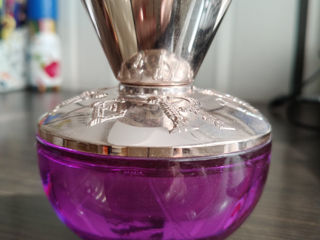 Versace dylan purple оригинал!!!   100 ml    Un miros incredibil!