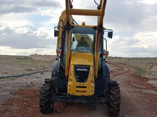 Servicii cu excavator foto 3