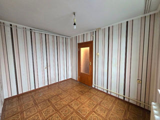 Se vinde apartament pentru lucru foto 8