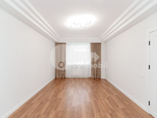 Apartament cu 2 camere, 68 m², Poșta Veche, Chișinău foto 2