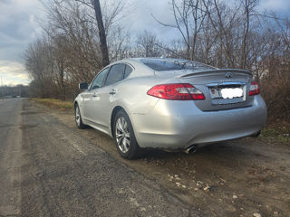 Infiniti M foto 3