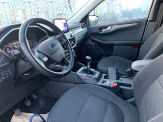 Ford Kuga foto 5