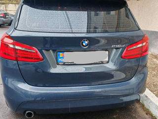 BMW 2 Series Active Tourer foto 2