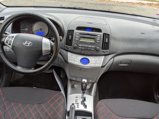 Hyundai Elantra foto 7