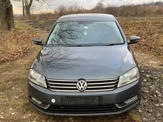 VW Passat B7 Dezmembrez 1.6-2.0TDI Piese auto/Запчасти foto 6