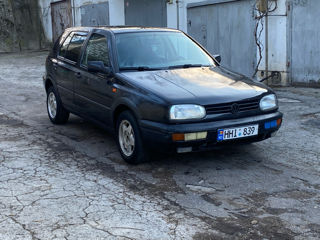 Volkswagen Golf foto 2