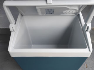 Холодильник автомобильный 12V объёмом в 24 литра foto 2
